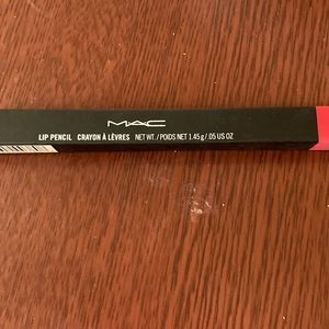Mac lip pencil Auburn